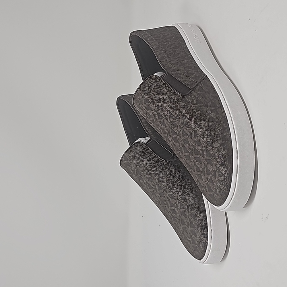 Michael Kors Signature Coated Canvas Women's Sneakers Brown Size 11